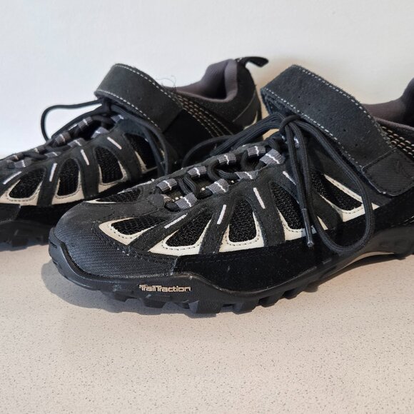 Specialized Tahoe Bike Shoes with Cleats - Picture 2 of 9